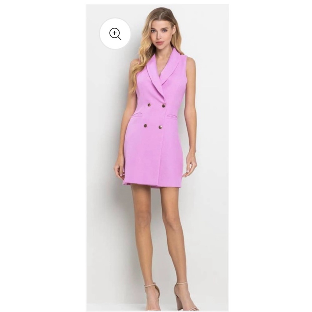 Elegant Pink Double-Breasted Dress